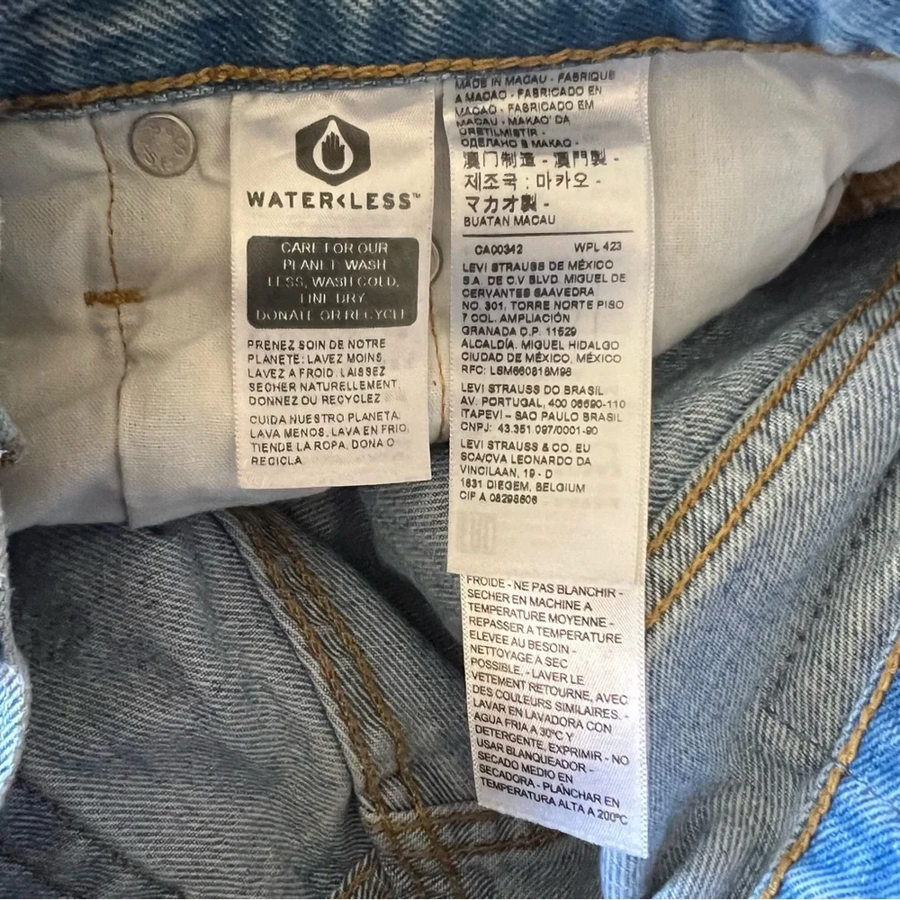 Levi 501 Jean Shorts Womens Light Blue Denim Cutoffs Distressed Daisy Duke